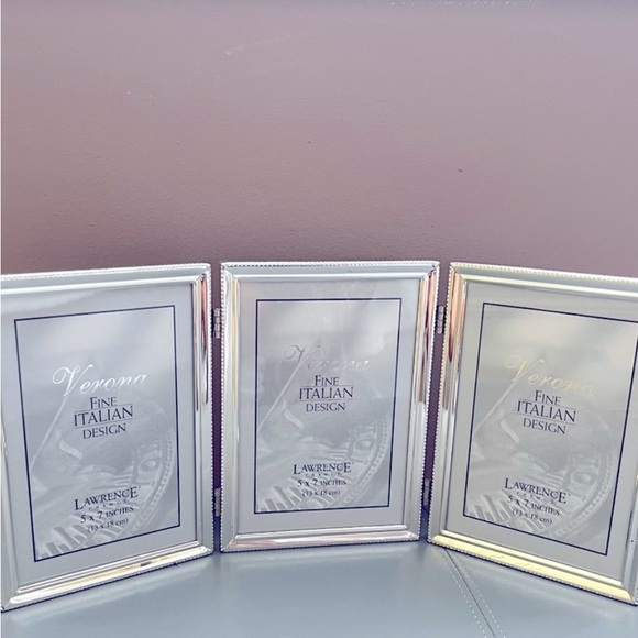 Silver Picture Frame Set - Picture 1 of 1